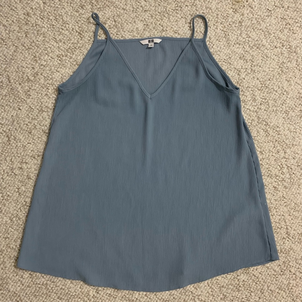 Uniqlo camisole in size M